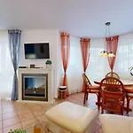 Strandnahe Mit Balkon, Wohnpark Granitz 31, 빈츠