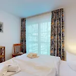 Strandnahe Mit Balkon, Wohnpark Granitz 31, 아파트