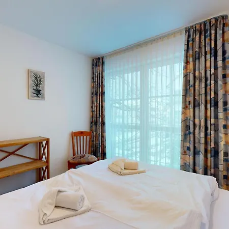 Strandnahe Mit Balkon, Wohnpark Granitz 31, Apartment Binz