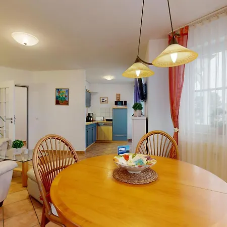 Apartment Strandnahe Mit Balkon, Wohnpark Granitz 31, *