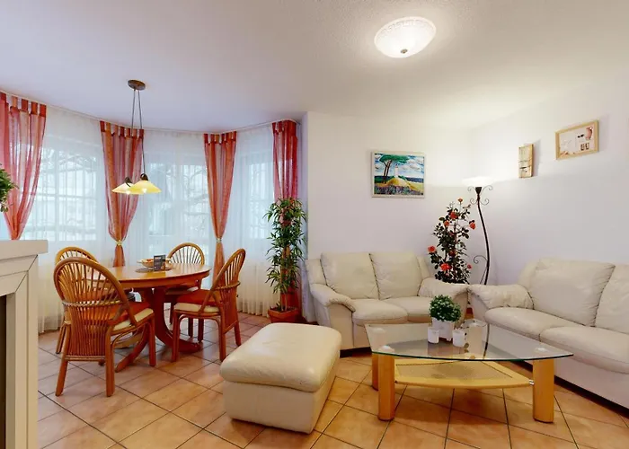 Apartment Strandnahe Mit Balkon, Wohnpark Granitz 31,