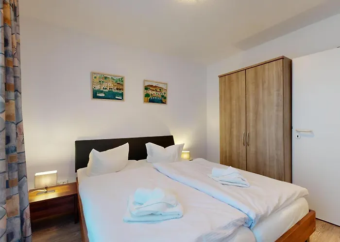 Apartment Strandnahe Mit Balkon, Wohnpark Granitz 31,