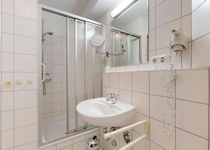 Apartment Strandnahe Mit Balkon, Wohnpark Granitz 31,